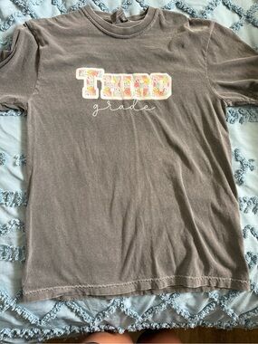 Comfort Colors “Pepper” color 'Third Grade' Short Sleeve Tee